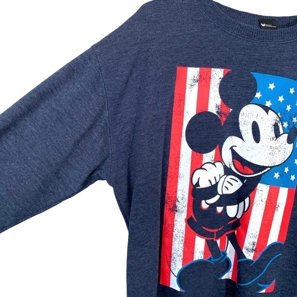 Disney Mickey Mouse American Flag Sweatshirt Size Medium - Picture 4 of 16